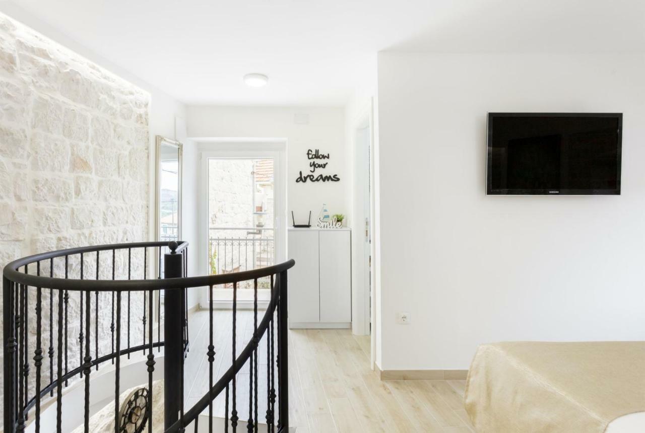 House Rokastone Apartment Split Exterior photo