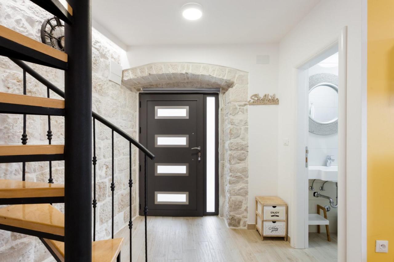House Rokastone Apartment Split Exterior photo