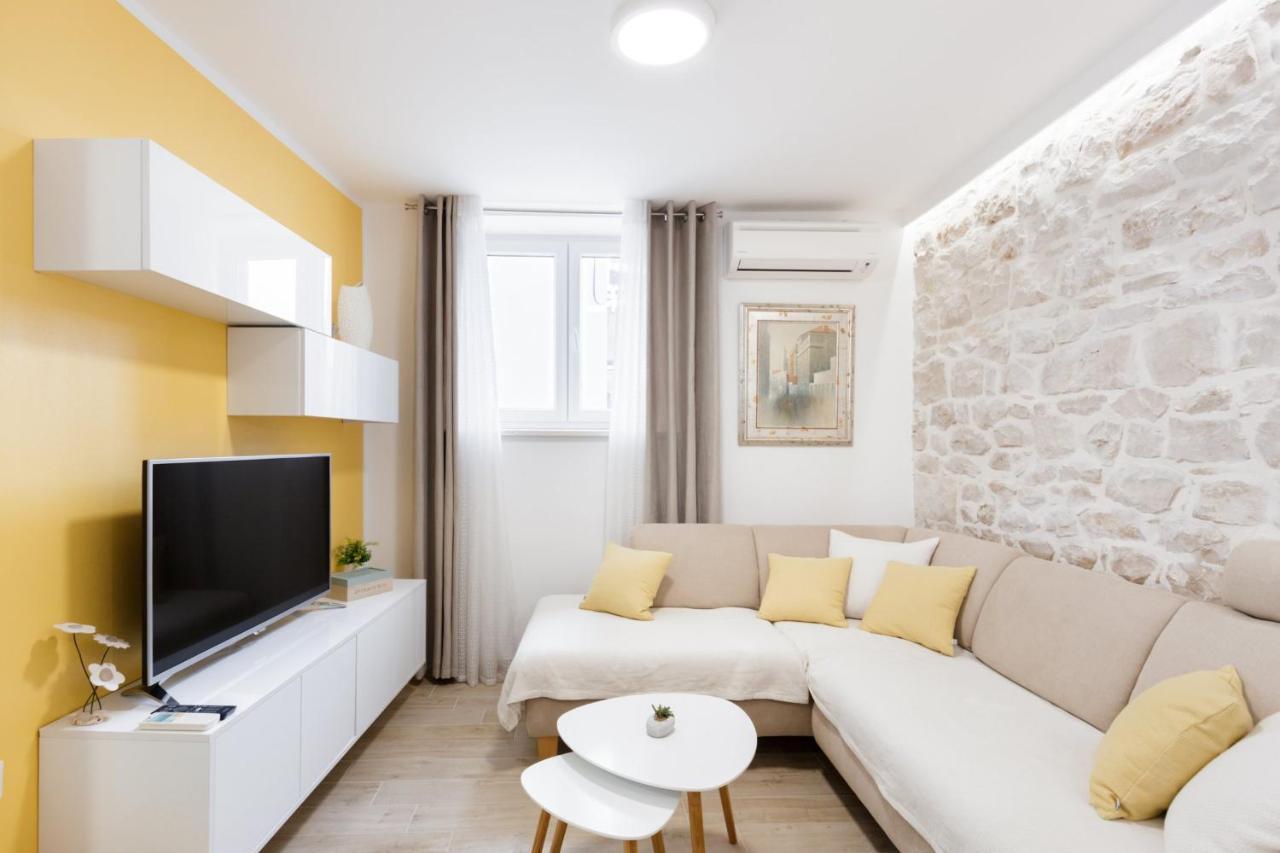 House Rokastone Apartment Split Exterior photo