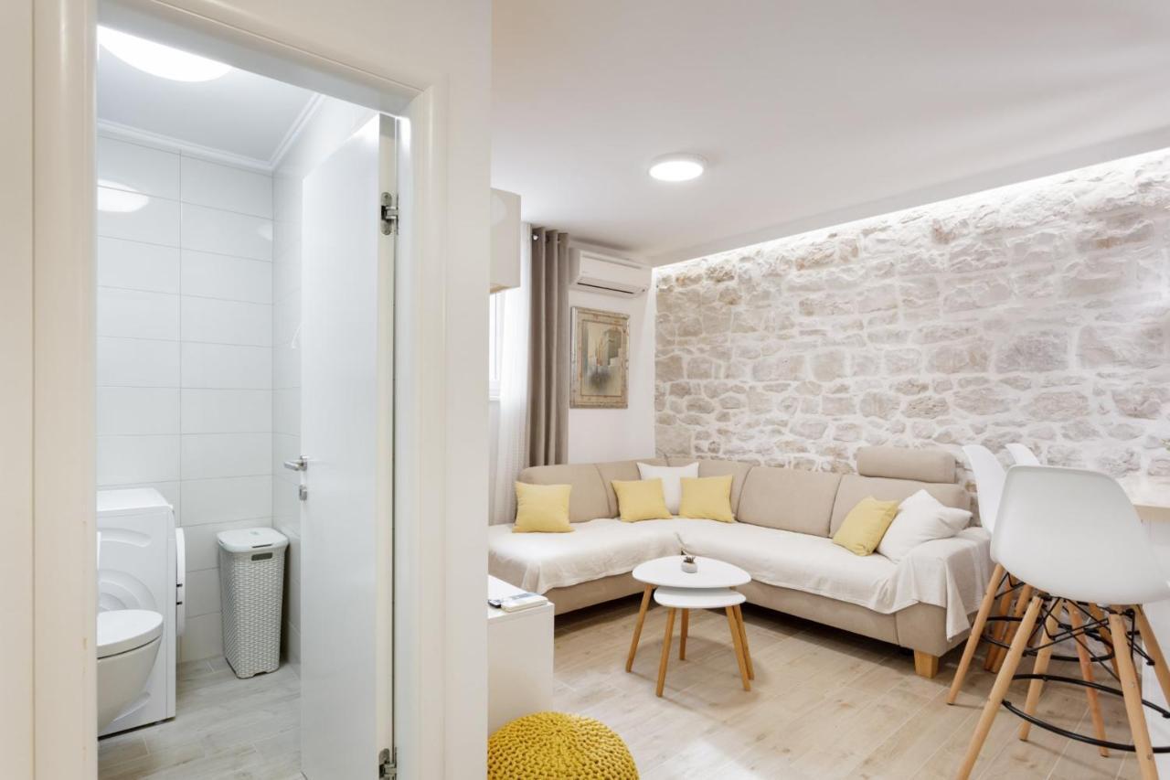House Rokastone Apartment Split Exterior photo