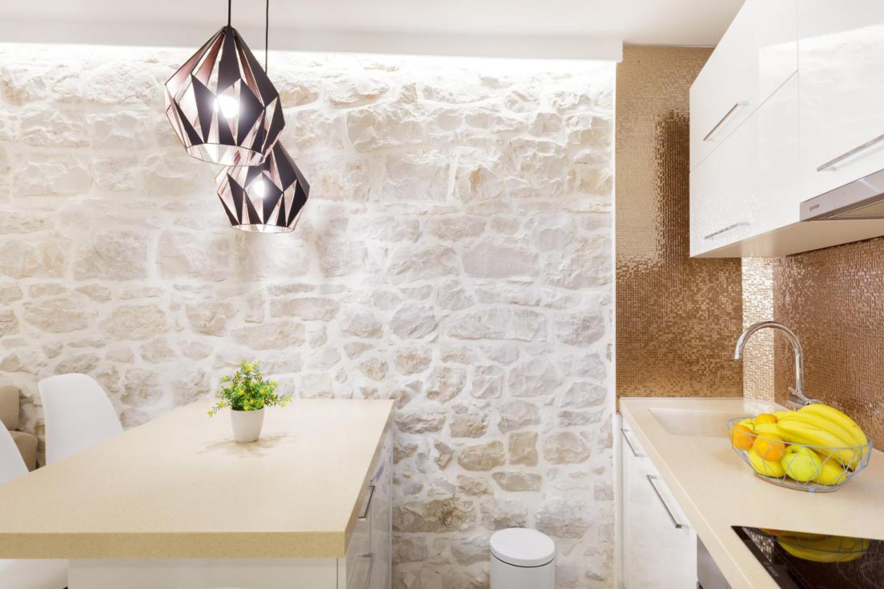House Rokastone Apartment Split Exterior photo